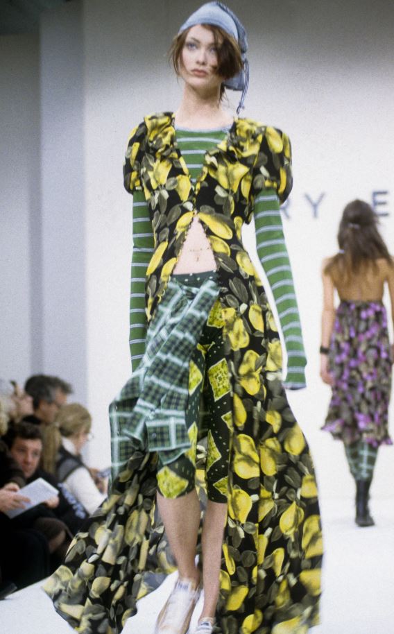 The Most Memorable 90s Runway Moments – TITLE MAG