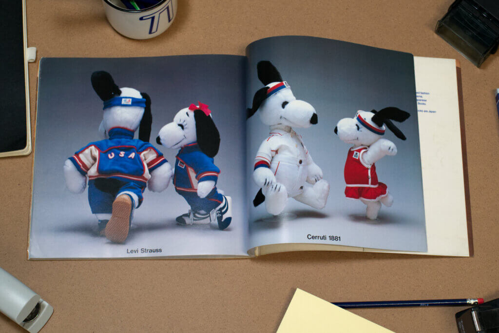 Snoopy in Fashion: Exploring the Iconic Fusion of Pop Culture and 